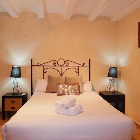 Private Rooms In City Center Barcelona Zewnętrze zdjęcie