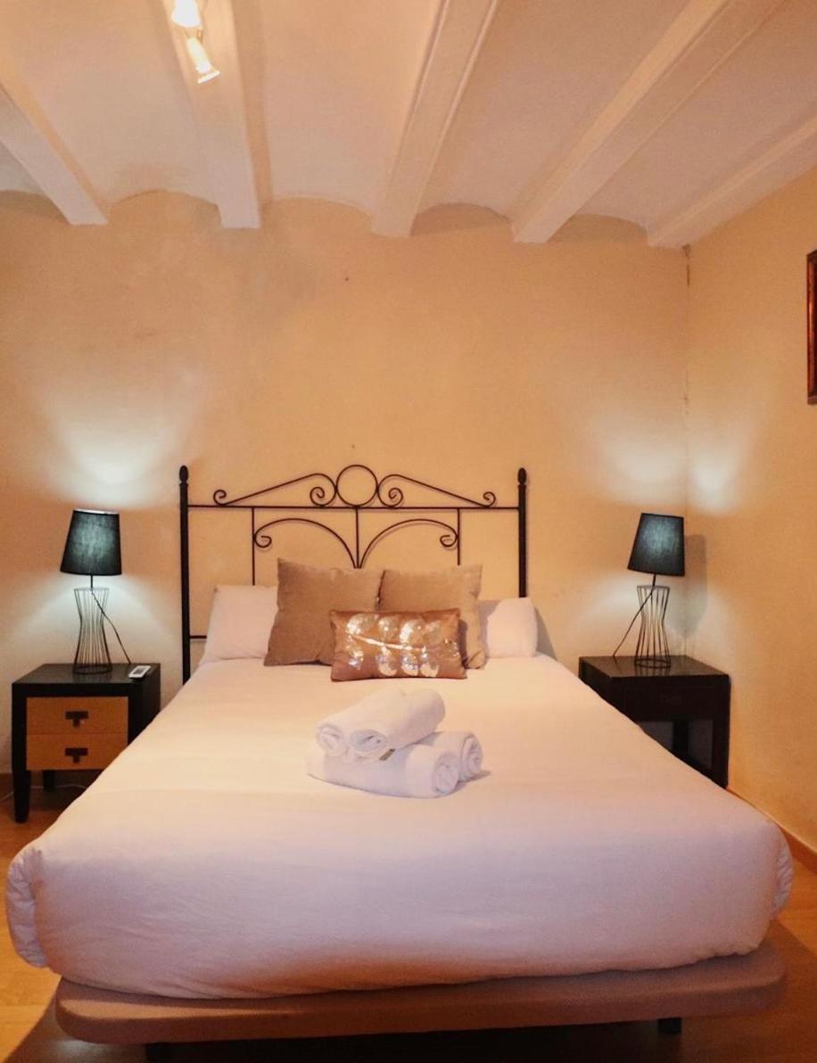 Private Rooms In City Center Barcelona Zewnętrze zdjęcie